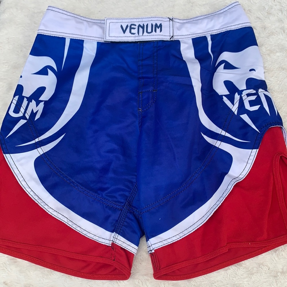 Venum MENS fight short red/white/blue S 31/32 small